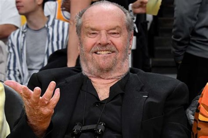 How Does Jack Nicholson Spend His 400 Million Net Worth?
